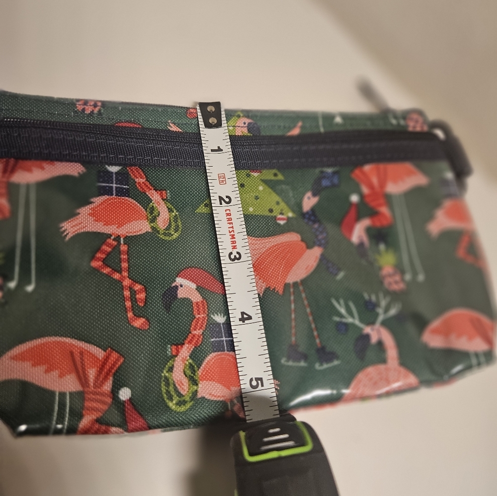 Thirsty Pouch View 3